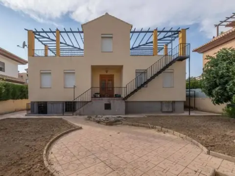 Casa/Chalet en Granada (1/5)