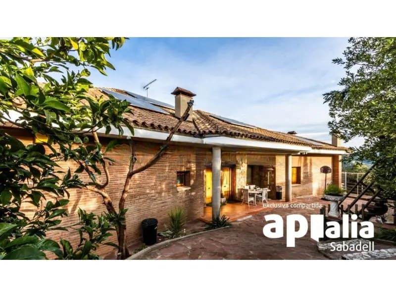 Casa/Chalet en Barcelona (1/5)