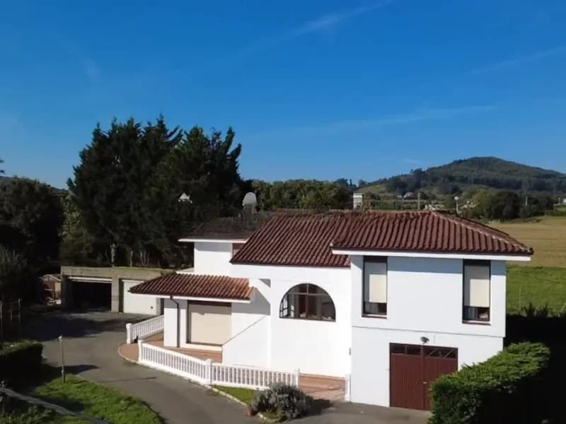 Casa/Chalet en Cantabria (1/5)