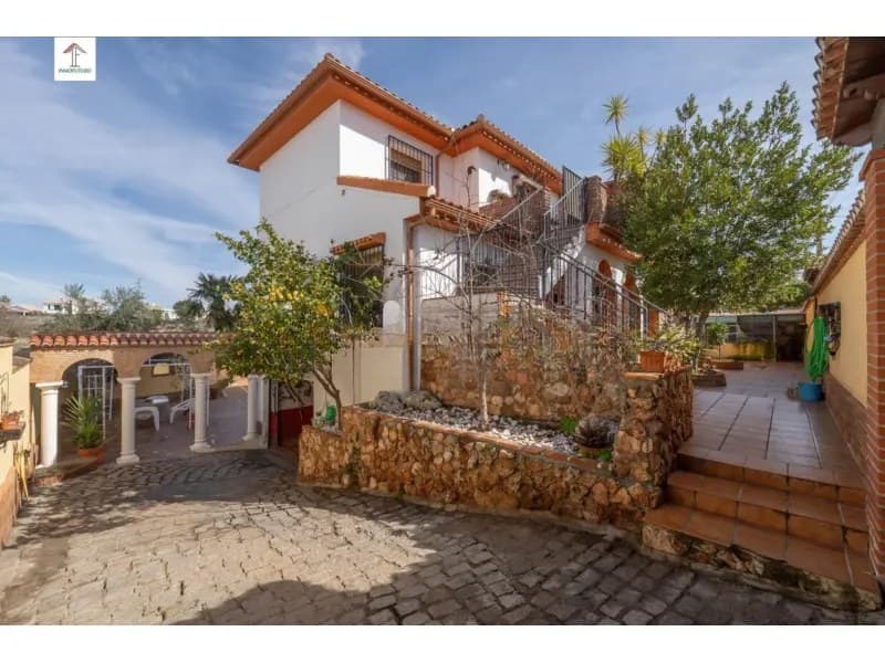 Casa/Chalet en Granada (1/5)