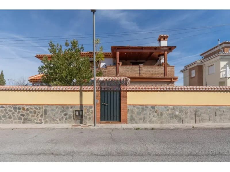 Casa/Chalet en Granada (1/5)
