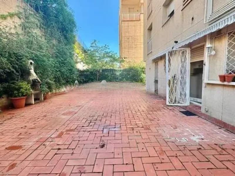 Piso en Barcelona (1/5)