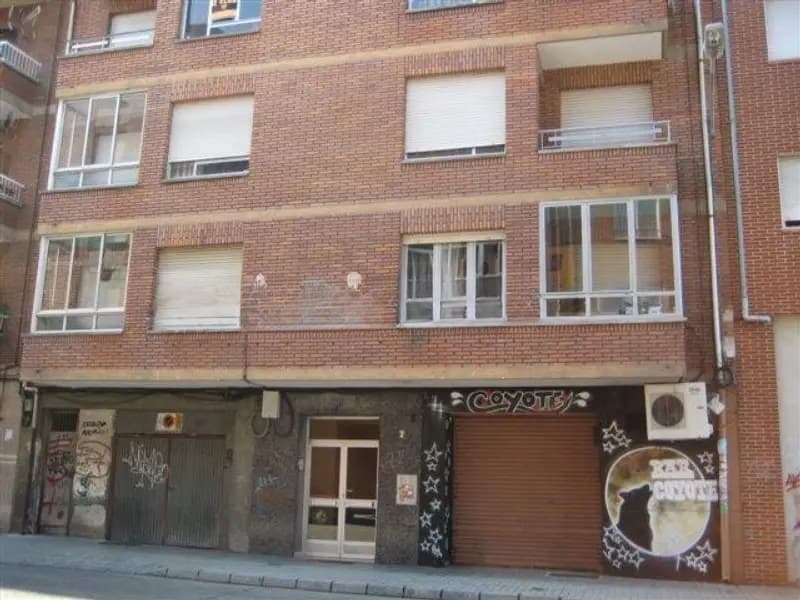 Piso en León (1/1)