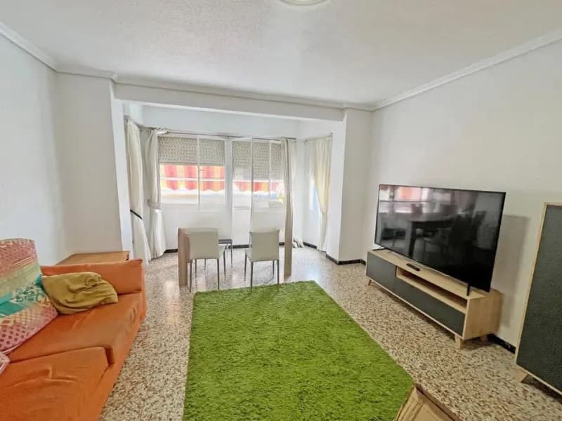 Piso en Alicante (1/5)
