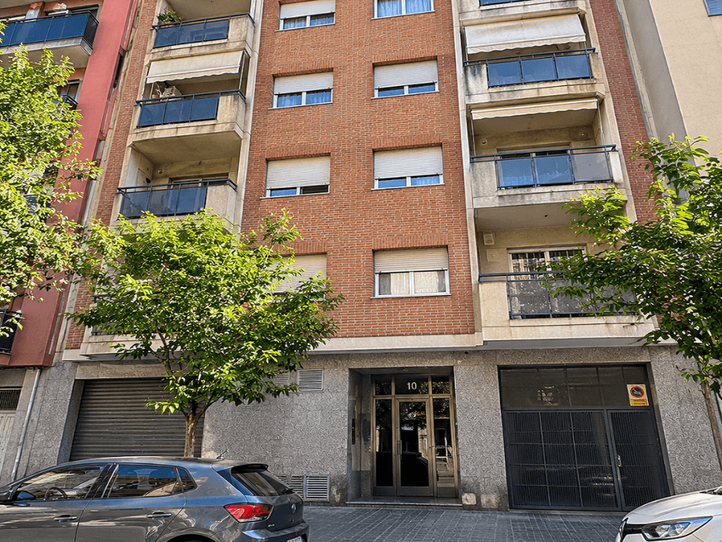 Piso en Girona (1/1)