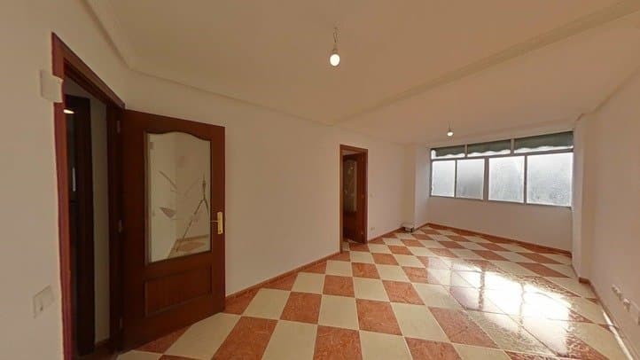 Piso en Madrid (1/5)