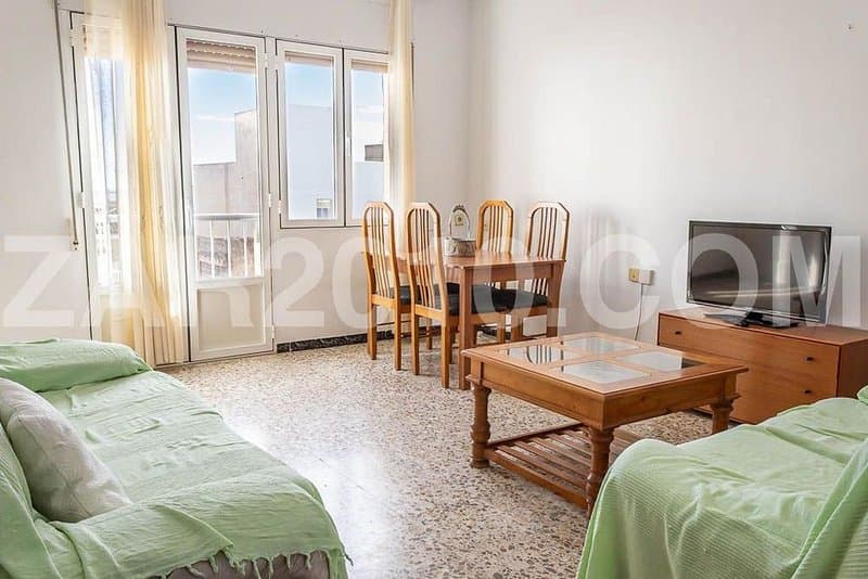 Piso en Almería (1/5)