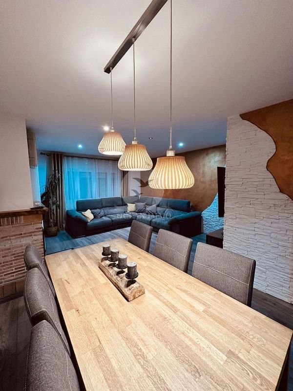 Piso en Girona (1/5)