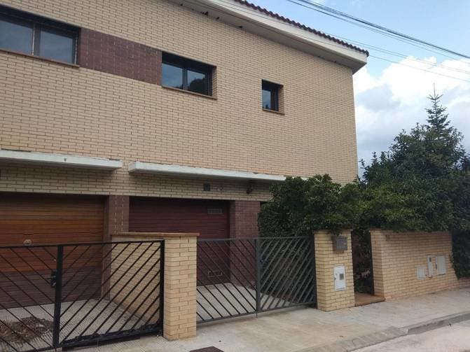 Casa/Chalet en Barcelona (1/1)