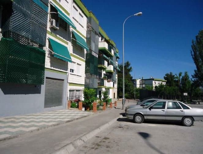 Piso en Granada (1/2)