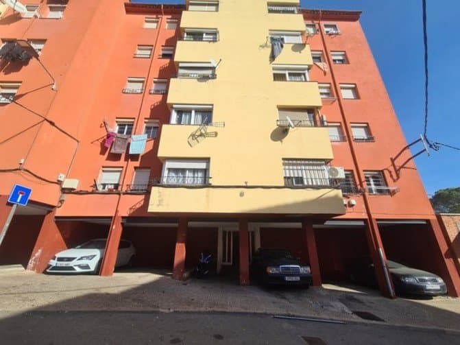 Piso en Girona (1/1)