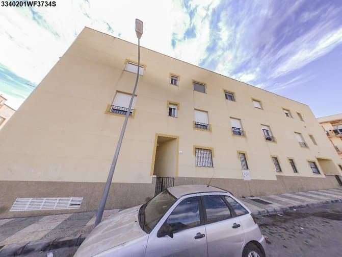 Piso en Almería (1/1)