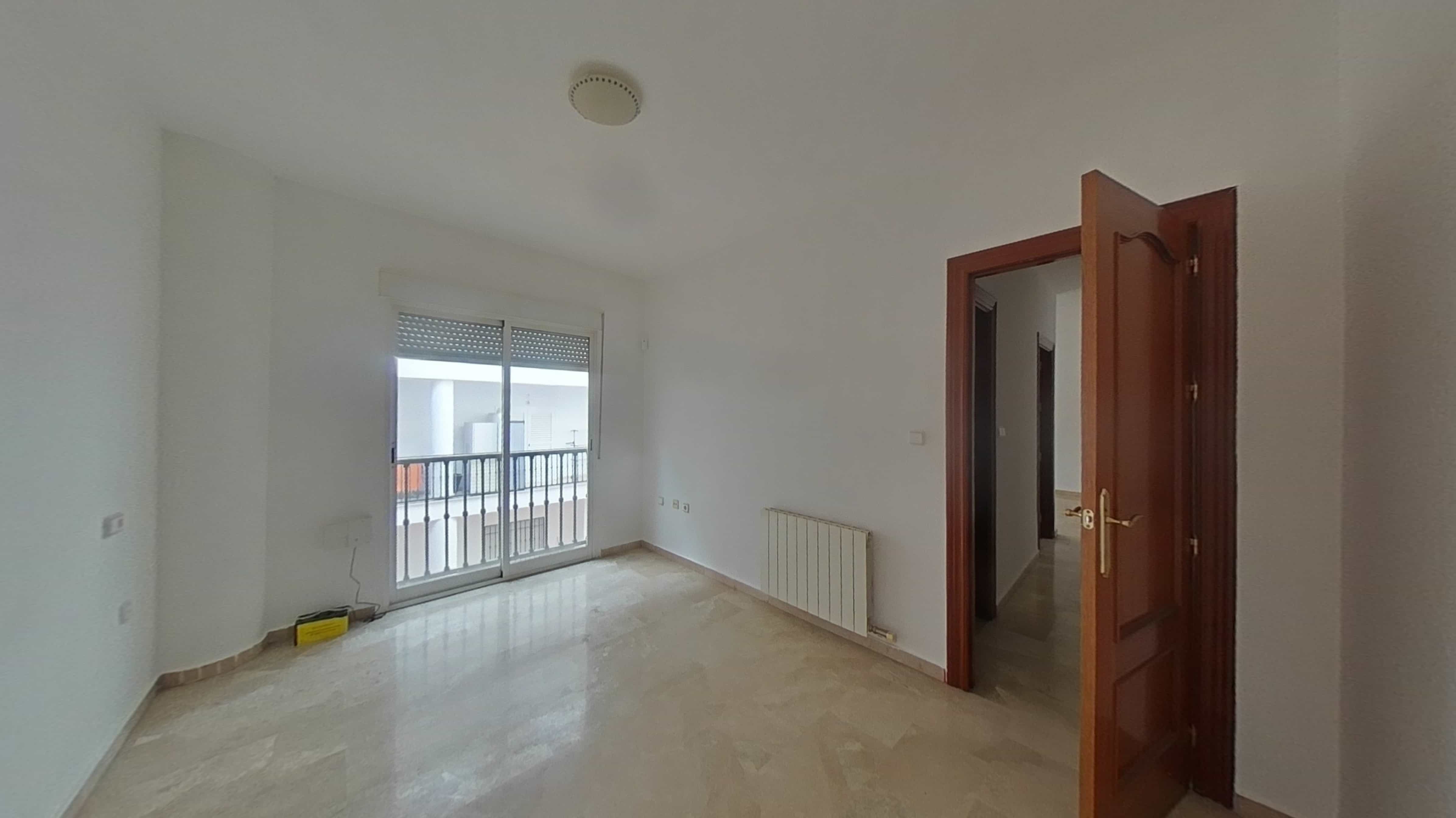 Piso en Granada (1/5)