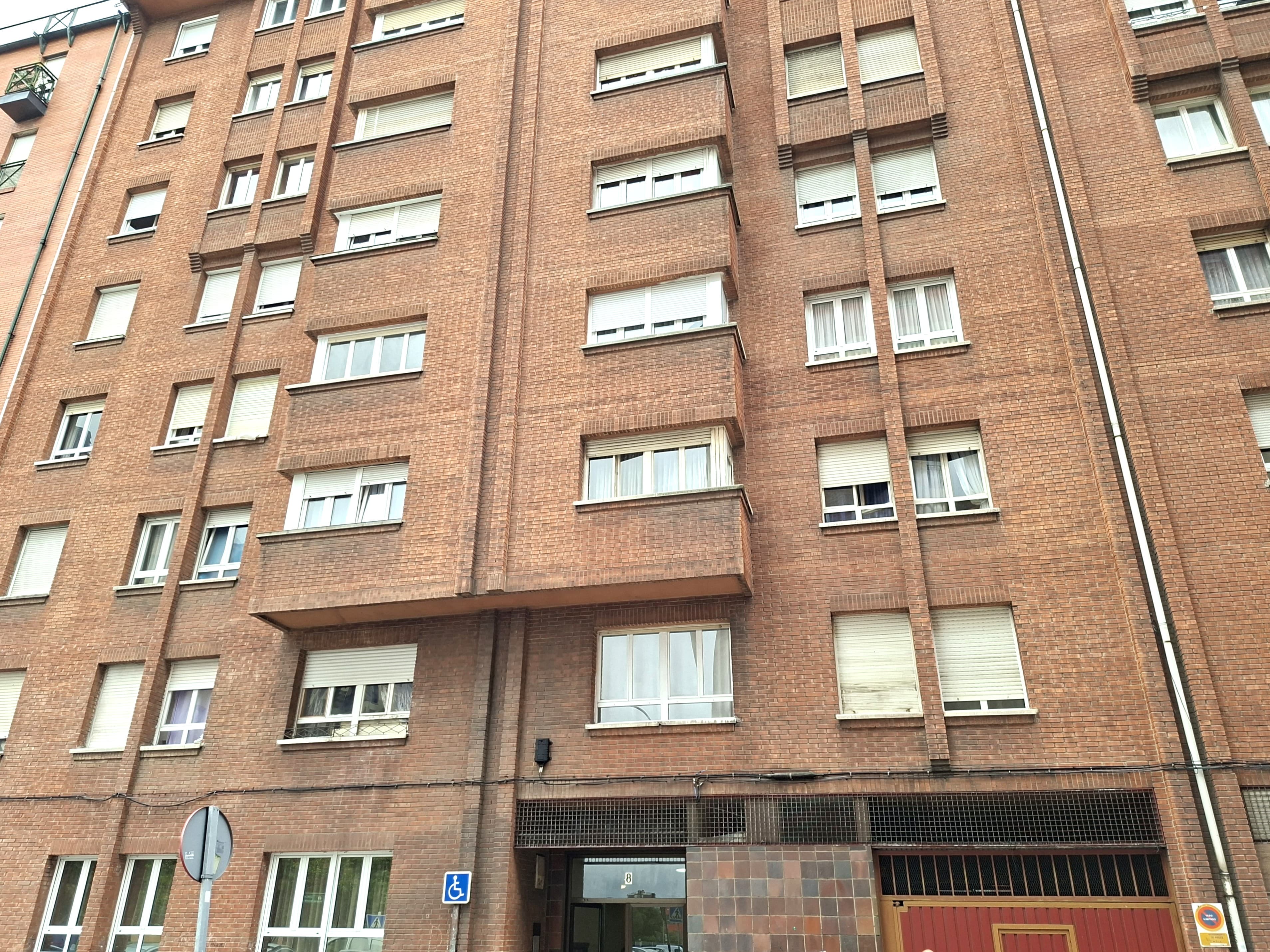 Piso en Asturias (1/5)