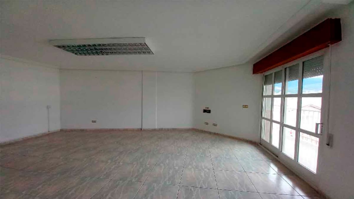 Piso en Ourense (1/5)